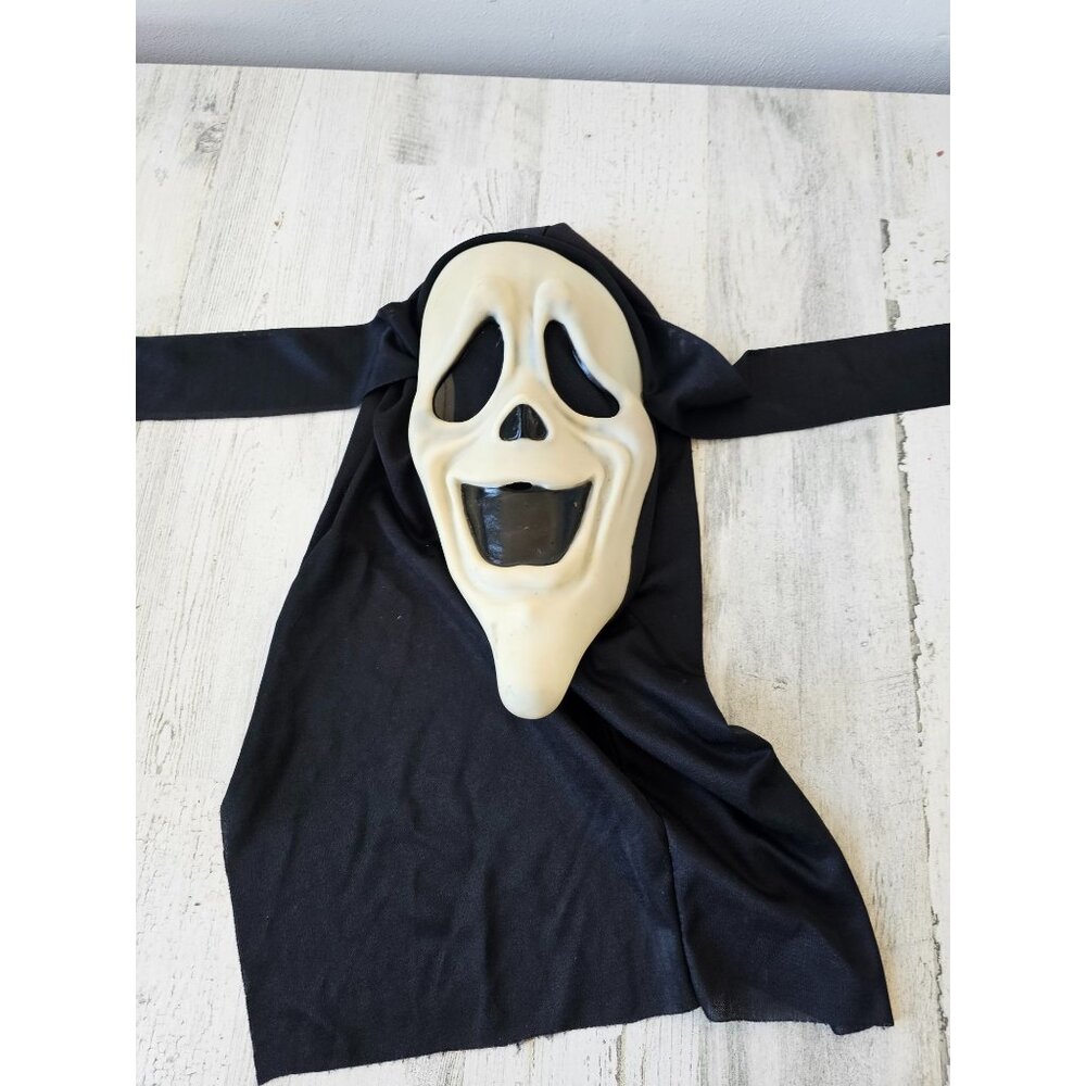 Vintage fun world Easter unlimited scream mask 8511SM costume